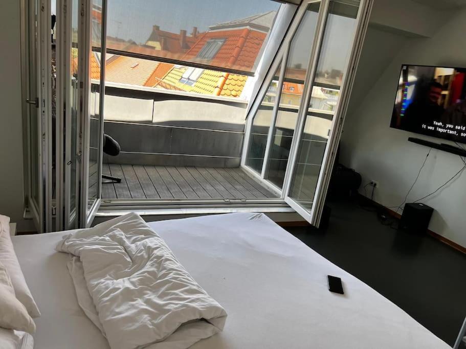 6 Zimmer Maisonette-Penthouse Pool Dachterrasse Luxus Μόναχο Εξωτερικό φωτογραφία